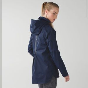 Lululemon Fo Drizzle Jacket - True Navy